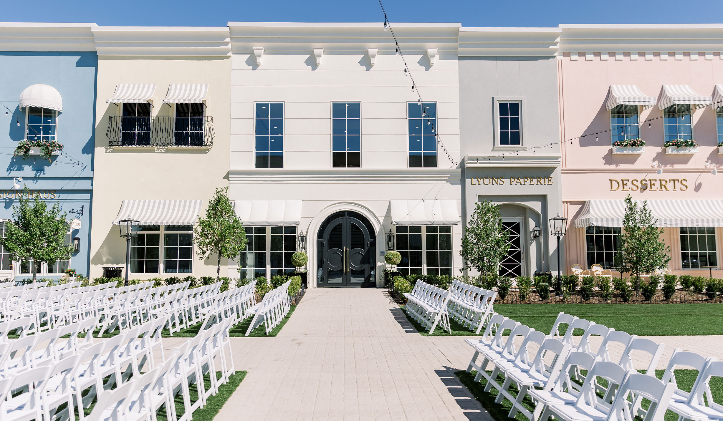 1-walters-wedding-square-texas-home-intro-image